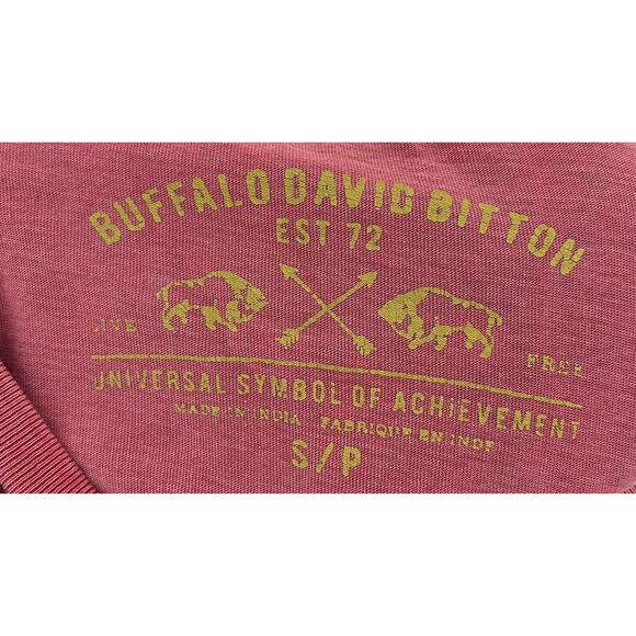 Buffalo David Bitton Jeans Graphic T Shirt Red Sz Small Snake Paisley Bandana - Picture 4 of 5